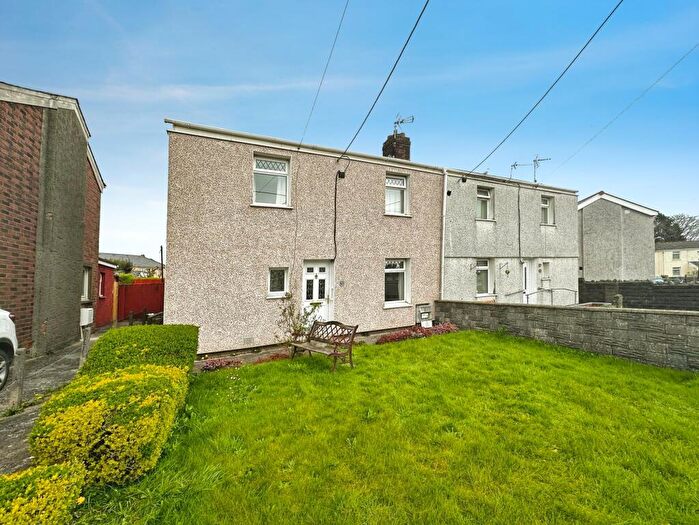 3 Bedroom Semi-Detached House For Sale In Green Circle, Pyle, CF33