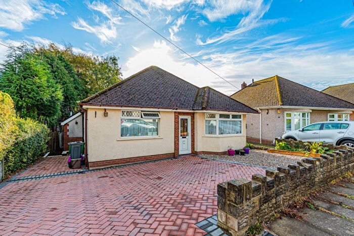 3 Bedroom Detached Bungalow For Sale In Troed-Y-Rhiw, Cardiff, CF14