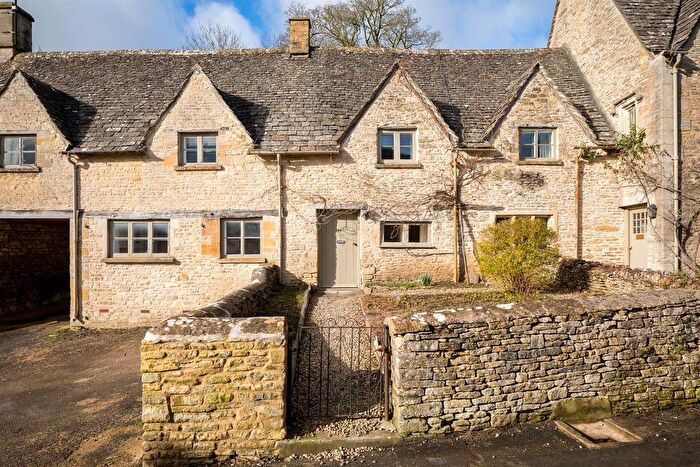 3 Bedroom Property For Sale In The Square, Bibury, Cirencester, GL7