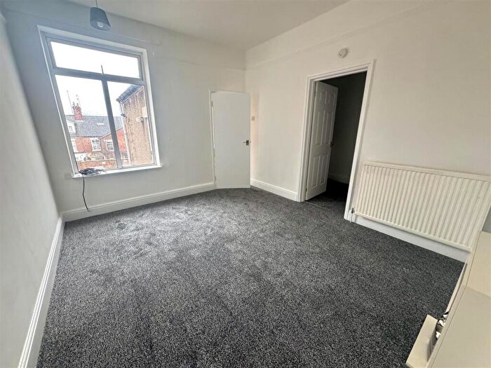 2 Bedroom Apartment To Rent In Saltergate, Chesterfield, S40