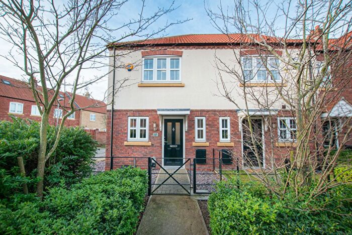 2 Bedroom End Of Terrace House To Rent In Attringham Park, Hull, HU7