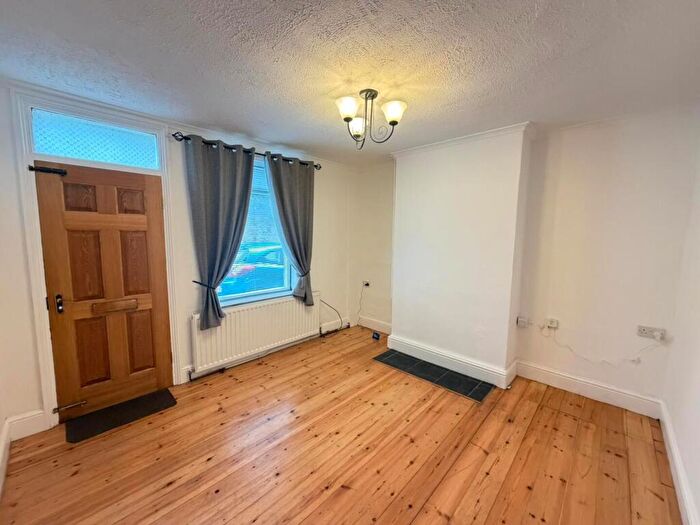 2 Bedroom Terraced House To Rent In Langworthgate, Lincoln, LN2