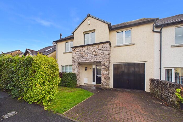 3 Bedroom Semi-Detached House For Sale In Pear Tree Park, Holme, LA6