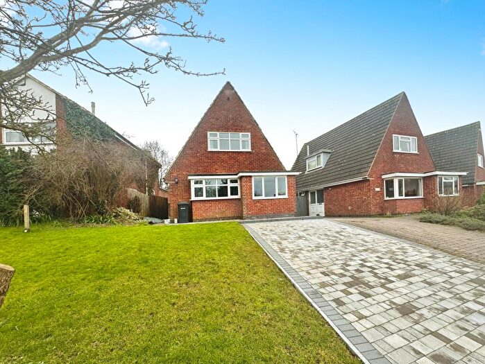 3 Bedroom House To Rent In Weir Road, Kibworth, Leicestershire, LE8