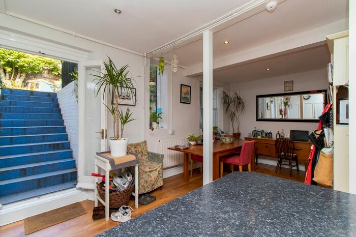 6 Bedroom Semi-Detached House To Rent In Ramsgate Road, Broadstairs, CT10