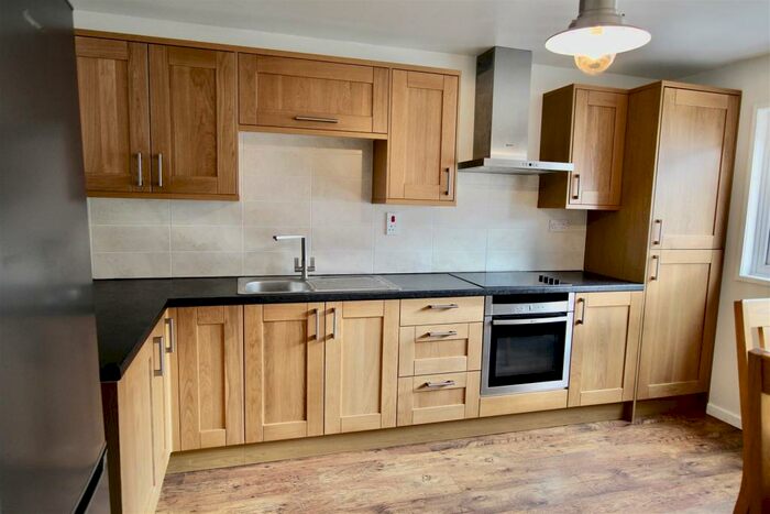 2 Bedroom Terraced House To Rent In Lismore Close, Lenton, NG7