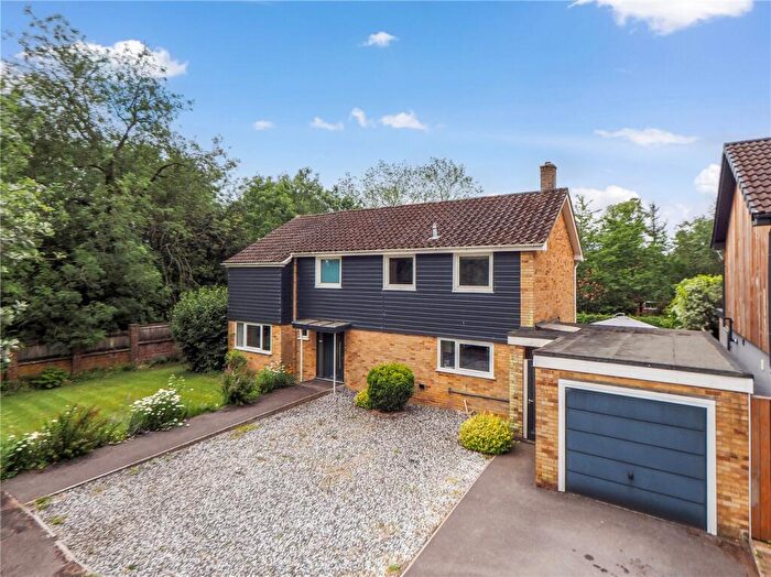 4 Bedroom Detached House For Sale In Manningford Close, Winchester, Hampshire, SO23