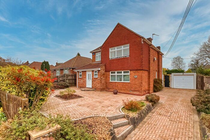 3 Bedroom Detached House For Sale In Limmer Lane, High Wycombe, Buckinghamshire, HP12