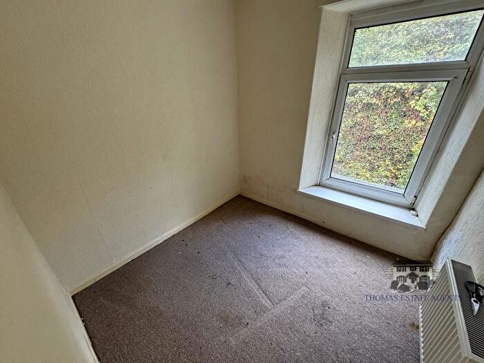 3 Bedroom Terraced House For Sale In North Road, Porth, CF39