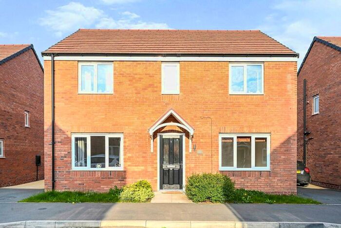 4 Bedroom Detached House To Rent In Elka Road, Ilkeston, DE7