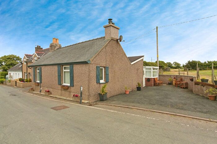 2 Bedroom Cottage For Sale In Sarn Bach, Nr Abersoch, Gwynedd, LL53