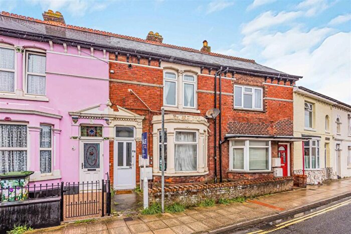 1 Bedroom Flat For Sale In North Street, Emsworth, PO10