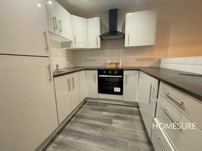 2 Bedroom Apartment To Rent In Mill Street, Liverpool, L8
