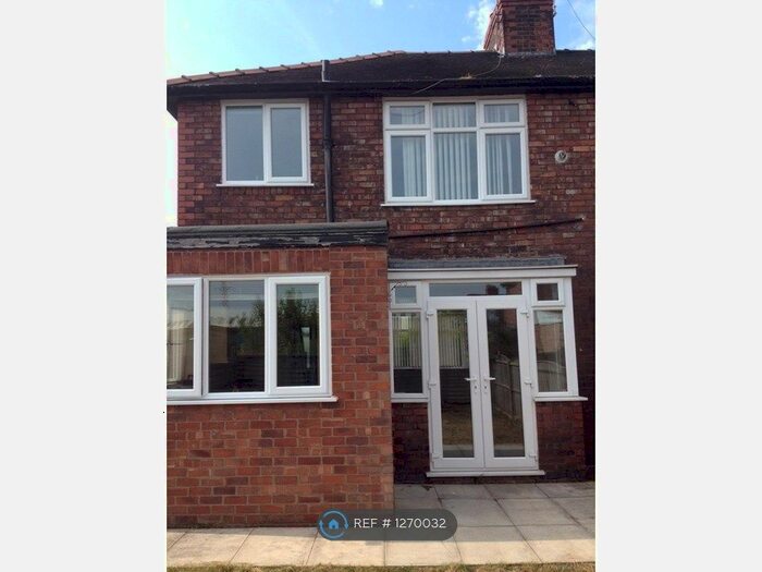3 Bedroom Semi-Detached House To Rent In Victoria Road, Great Sankey, Warrington, WA5