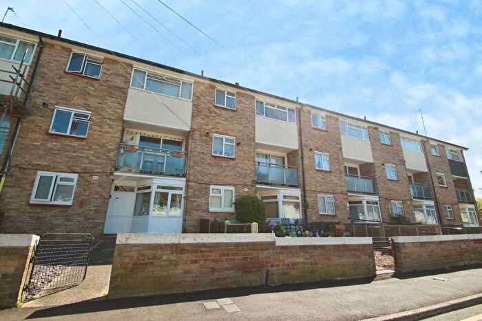 1 Bedroom Maisonette To Rent In Nursery Waye, Uxbridge, UB8