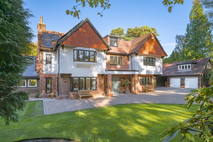 6 Bedroom Detached House To Rent In Prince Consort Drive, Ascot, SL5