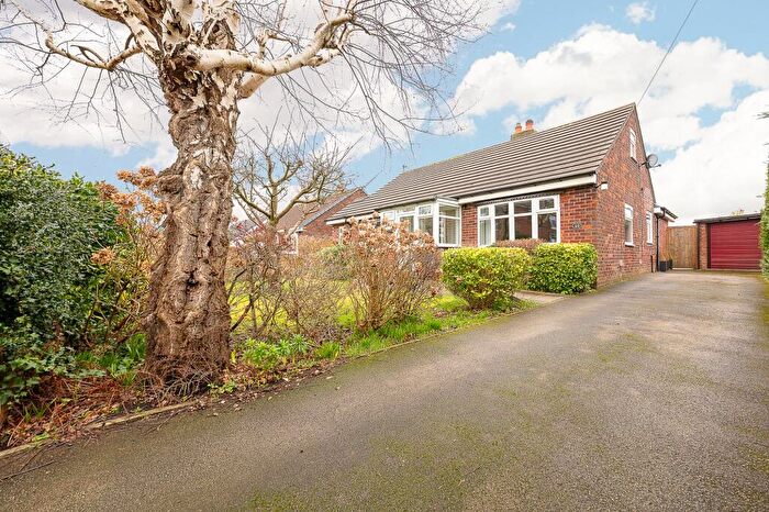 3 Bedroom Detached Bungalow To Rent In Red Cat Lane, Burscough, L40