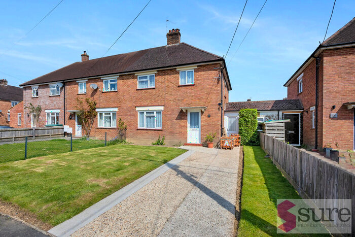 3 Bedroom End Of Terrace House For Sale In Warwick Close, South Holmwood, RH5