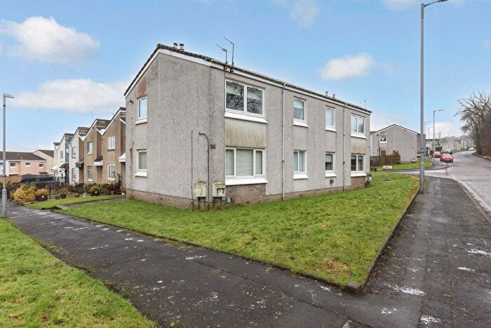 1 Bedroom Flat For Sale In Spateston Road, Johnstone, Renfrewshire, PA5