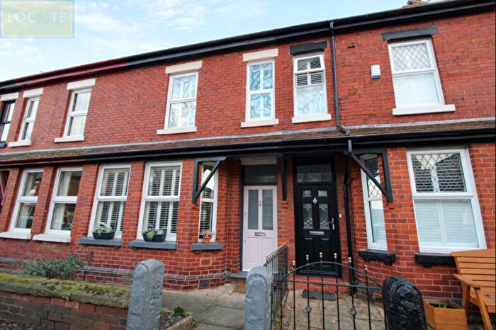 3 Bedroom Terraced House For Sale In Delamere Road, Flixton, M41