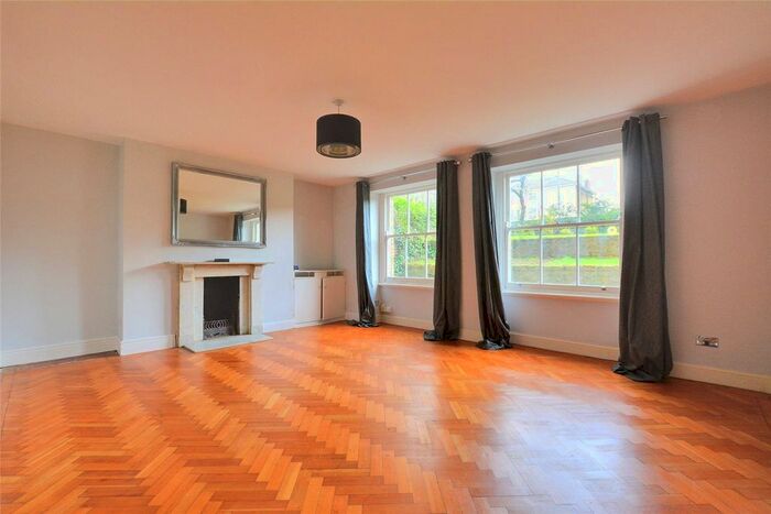 2 Bedroom Flat To Rent In Shooters Hill Road, Blackheath, London, SE3