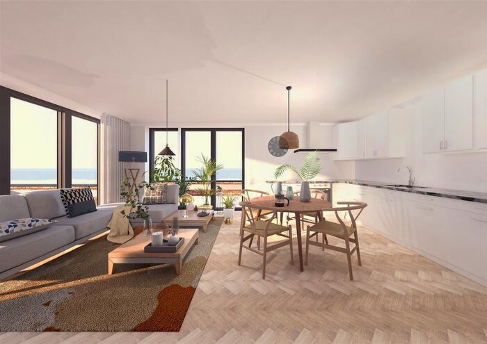 2 Bedroom Flat To Rent In Charles Court, Margate, CT9