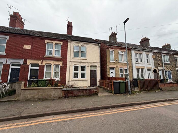 3 Bedroom House To Rent In Crown Street, Peterborough, PE1