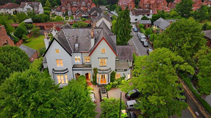 6 Bedroom Semi-Detached House For Sale In Hough Green, Chester, CH4