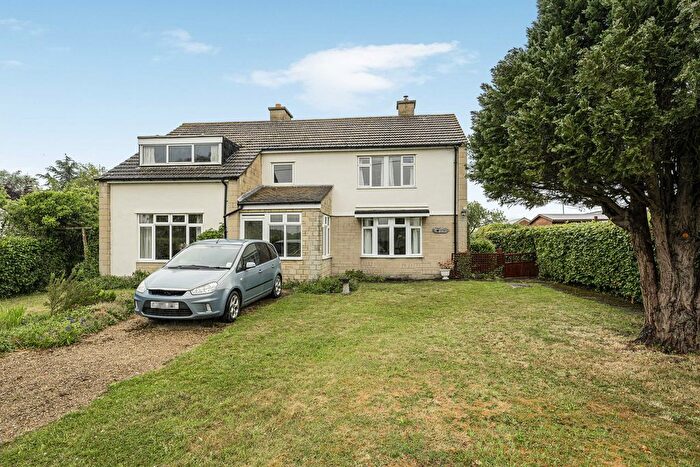 4 Bedroom Detached House For Sale In Lower End, Piddington, OX25