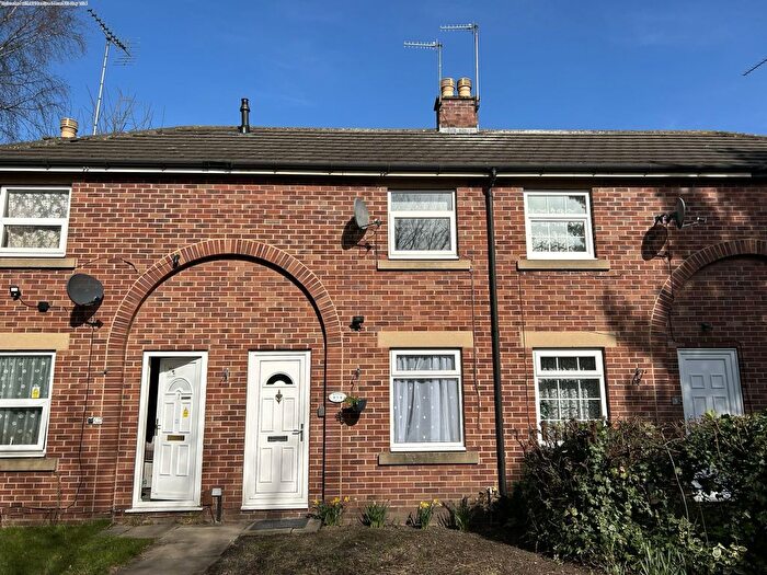 1 Bedroom Terraced House To Rent In Cockburn Close, Leeds, LS11