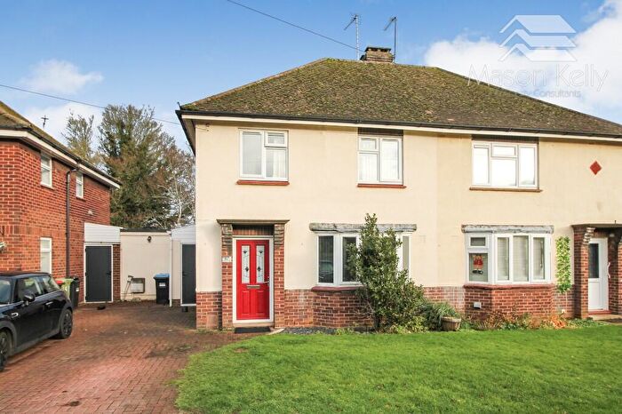 3 Bedroom Semi Detached House To Rent In Westfield Road, Milton Keynes, Buckinghamshire, MK2