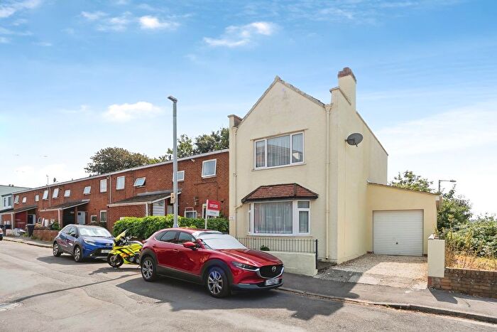 3 Bedroom Detached House For Sale In Somerset Terrace, Bristol, Somerset, BS3