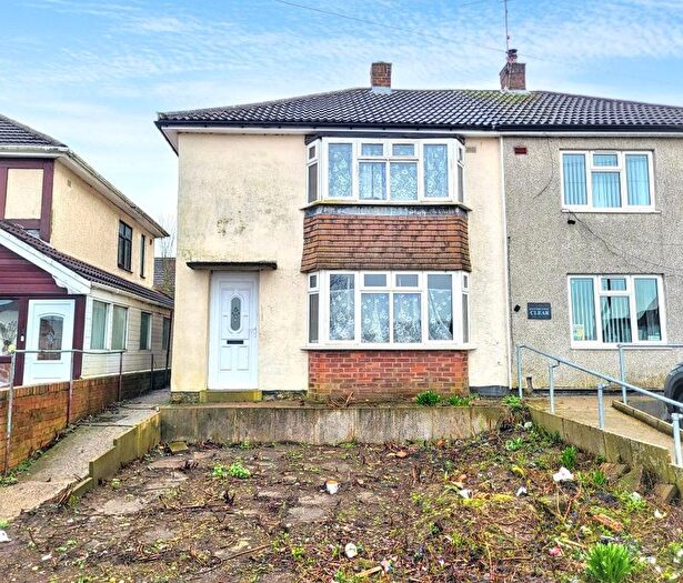 3 Bedroom Semi Detached House For Sale In Bailey Crescent, Mansfield, NG19