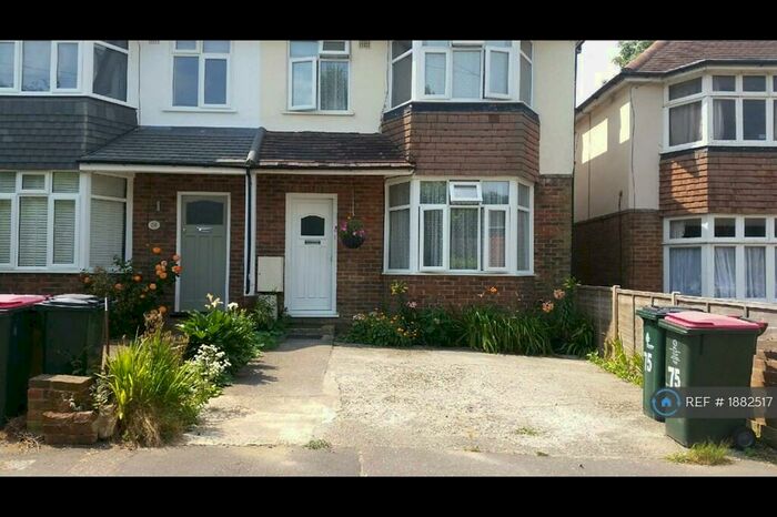3 Bedroom Semi-Detached House To Rent In Northgate Road, Crawley, RH10