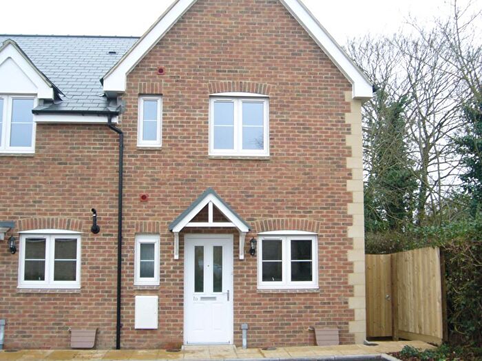 3 Bedroom Semi-Detached House To Rent In Arkell Gardens, Carterton, Oxon, OX18