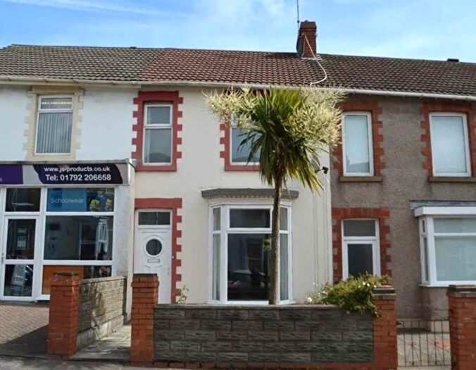 2 Bedroom Terraced House To Rent In Tycoch Road, Sketty, SA2