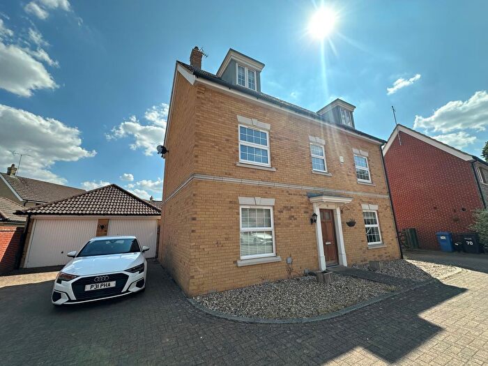 5 Bedroom Property To Rent In Russet Drive, Red Lodge, Bury St. Edmunds, IP28