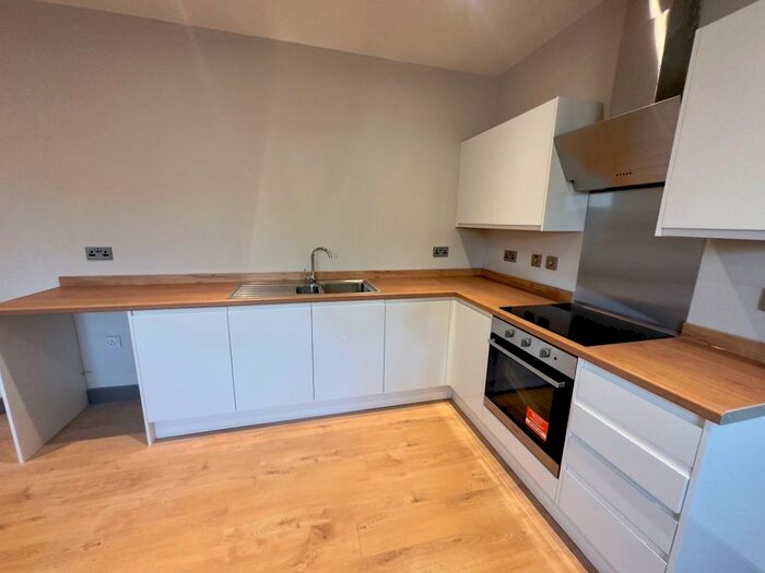 2 Bedroom Flat To Rent In Apartment, A Ropergate, Pontefract, WF8