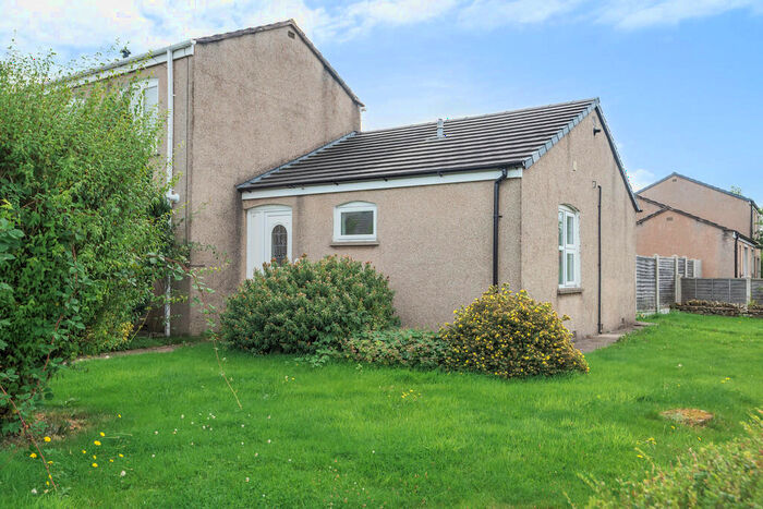 2 Bedroom Terraced Bungalow To Rent In Birkbeck Close, Kendal, LA9