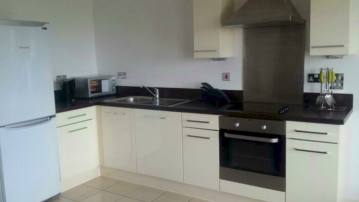 Apartment To Rent In Hive, Masshouse Plaza, Birmingham, B5