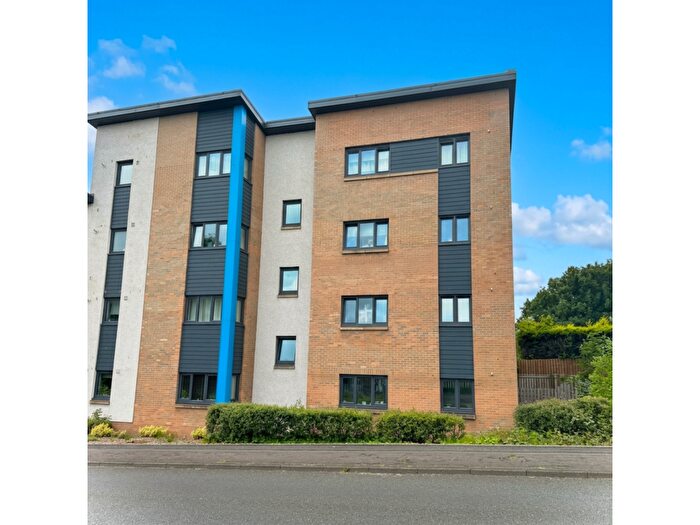 2 Bedroom Flat To Rent In Forbes Place, Laurieston, Falkirk, FK2