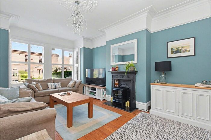 4 Bedroom Terraced House For Sale In Rochester Terrace, Leeds, West Yorkshire, LS6