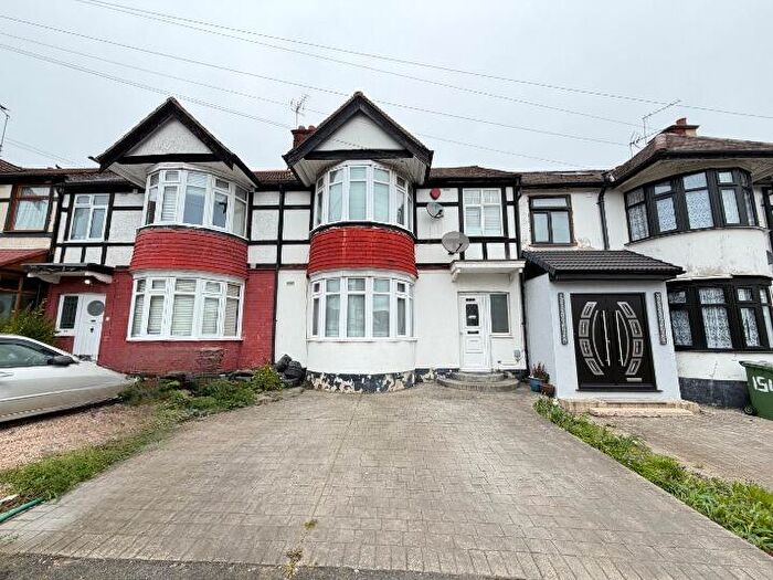 3 Bedroom Terraced House For Sale In Christchurch Avenue, Harrow, HA3
