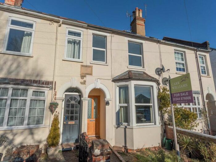 3 Bedroom Terraced House To Rent In Victoria Road, Ascot, Berkshire, SL5