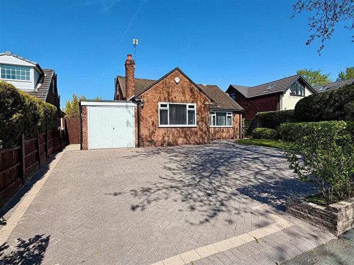 3 Bedroom Detached Bungalow For Sale In High Elm Road, Hale Barns, WA15