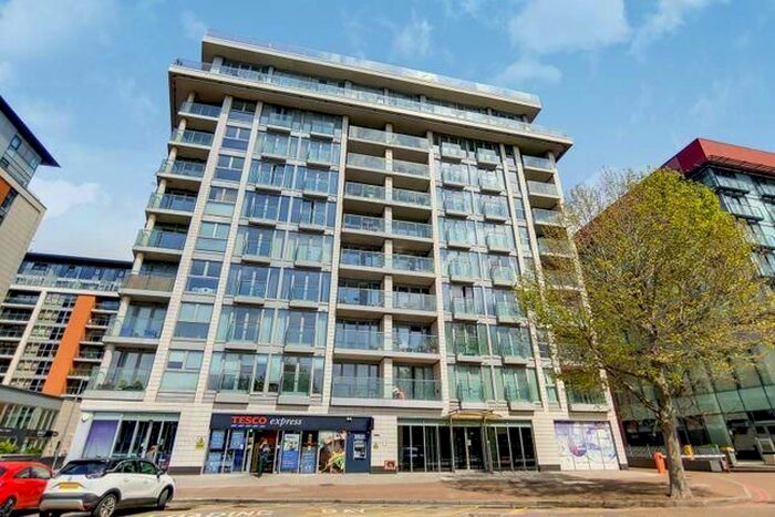 2 Bedroom Flat To Rent In Seagull Lane, London E16