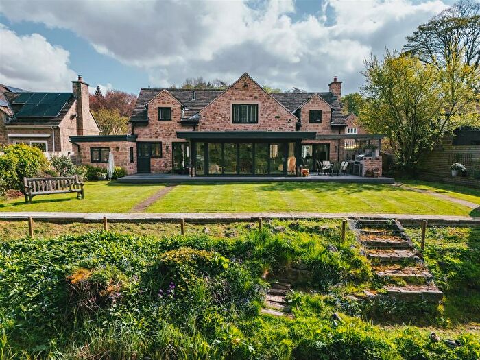 4 Bedroom Detached House For Sale In Derwent Drive, Baslow, Bakewell, DE45