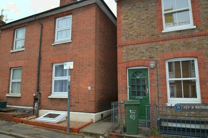 4 Bedroom Semi-Detached House To Rent In Drummond Road, Guildford, GU1