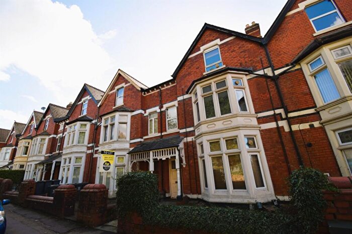 Studio To Rent In Pencisely Road, Cardiff, CF5