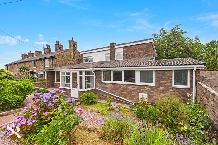 4 Bedroom Detached House For Sale In Moor End Road, Mellor, SK6